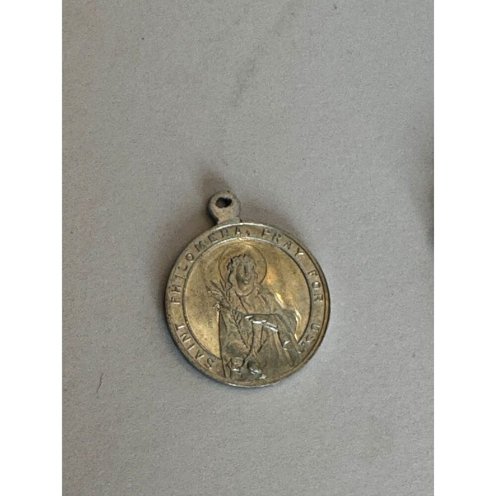 Six beautiful vintage religious medals, medallions, crucifix, Mother Mary - Picture 3 of 12